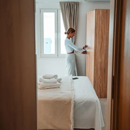 Paros Comfort