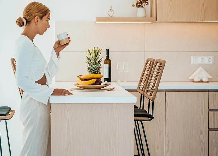 Paros Comfort * 纳乌萨